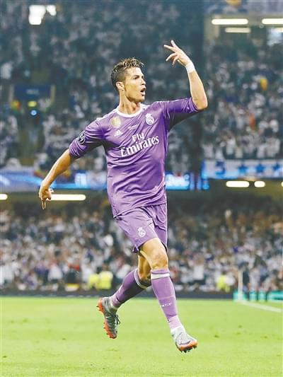 间出现较大 间出现较大