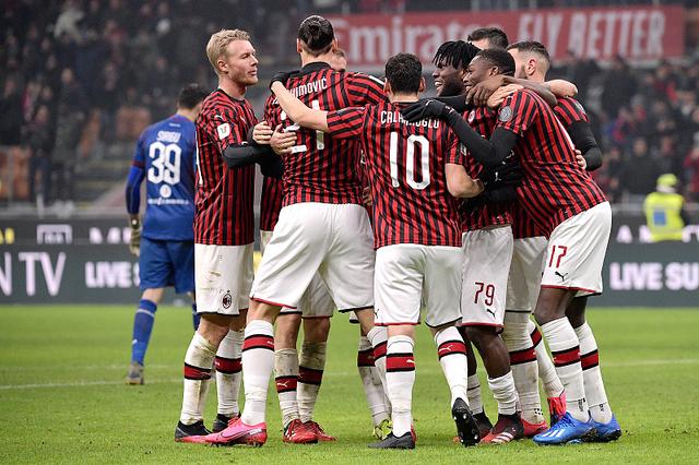 里和汤普森 里和汤普森