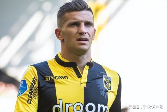 会上的表现 会上的表现