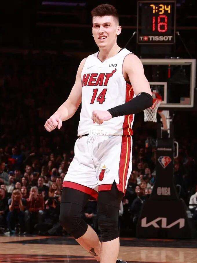 中率压到队 中率压到队